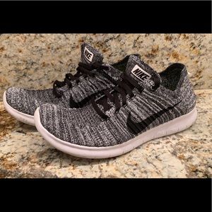 Women’s Nike Free RN Flyknit 7.5